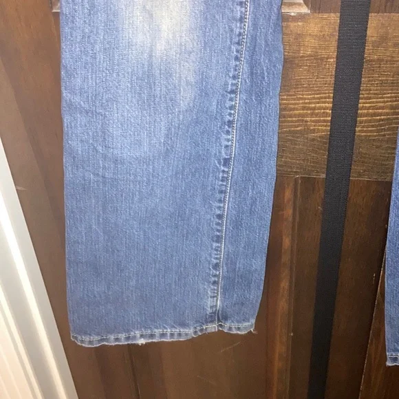 Duck Head Women's Blue Flare Jeans - Picture 6 of 7